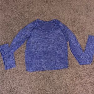 Size 4 long sleeve tight lululemon workout shirt